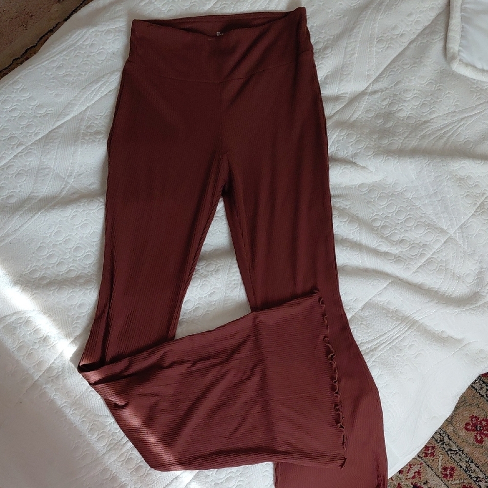 Brown Ribbed Flared Leggings